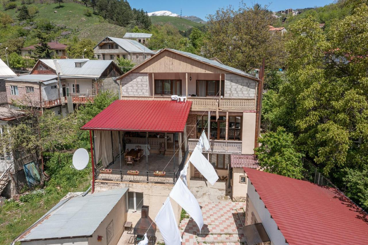 Гостевой дом ARMENIA Дилижан Экстерьер фото